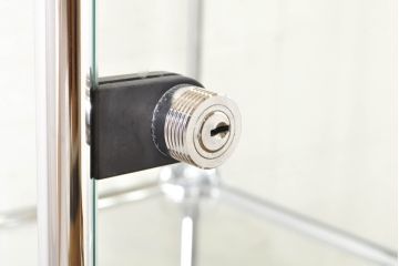 中古　USMハラー(USM Haller)　鍵付きショーケースが魅力の鉄製キャビネット(収納棚、オープンラック、飾り棚、陳列棚、ガラスケース、店舗什器)(R-074362)