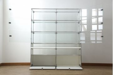 中古　USMハラー(USM Haller)　鍵付きショーケースが魅力の鉄製キャビネット(収納棚、ラック、飾り棚、陳列棚、ガラスケース、店舗什器)(R-074363)