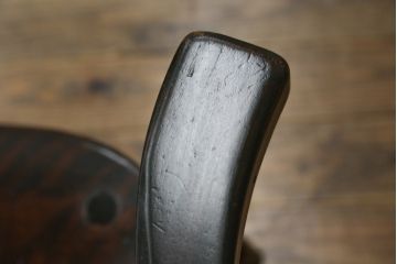 和製ビンテージ　松本民芸家具　#91型　落ち着きのある大人カフェ風インテリアが叶うキャプテンチェア2脚セット(アームチェア、板座チェア、ダイニングチェア、椅子、イス、ヴィンテージ)(定価約26万円)(R-074364)