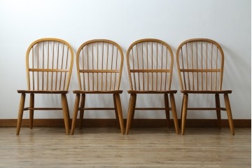 中古　柏木工(KASHIWA)　ナチュラルな木肌のウィンザーチェア4脚セット　(R-074366)