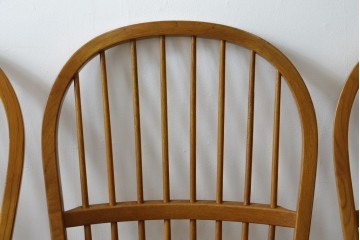 中古　柏木工(KASHIWA)　ナチュラルな木肌のウィンザーチェア4脚セット　(R-074366)