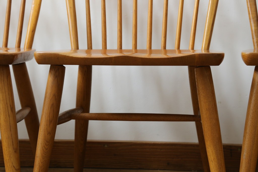 中古　柏木工(KASHIWA)　ナチュラルな木肌のウィンザーチェア4脚セット　(R-074366)