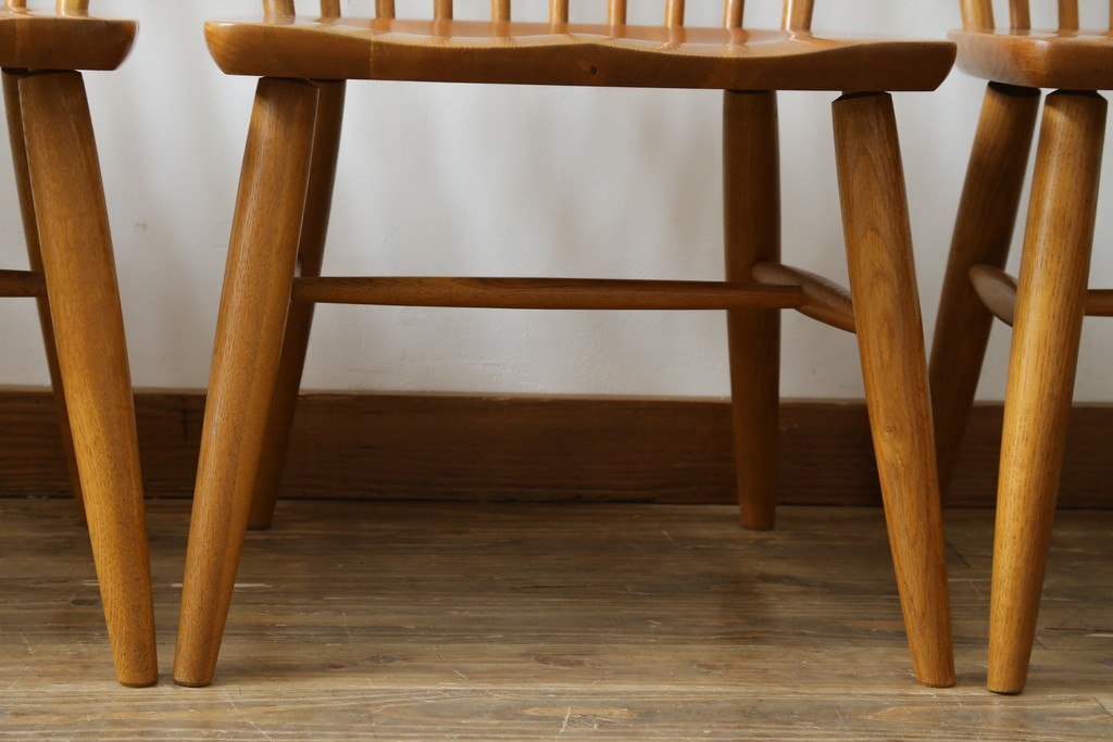 中古　柏木工(KASHIWA)　ナチュラルな木肌のウィンザーチェア4脚セット　(R-074366)