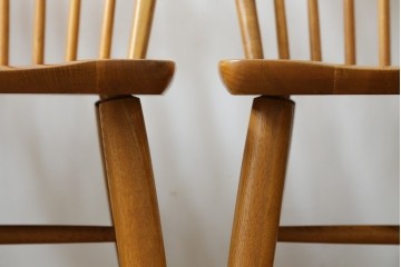 中古　柏木工(KASHIWA)　ナチュラルな木肌のウィンザーチェア4脚セット　(R-074366)