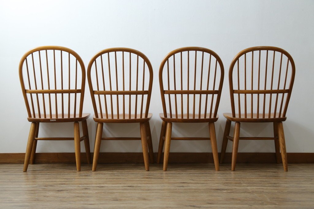 中古　柏木工(KASHIWA)　ナチュラルな木肌のウィンザーチェア4脚セット　(R-074366)