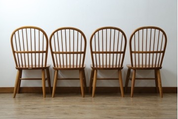 中古　柏木工(KASHIWA)　ナチュラルな木肌のウィンザーチェア4脚セット　(R-074366)