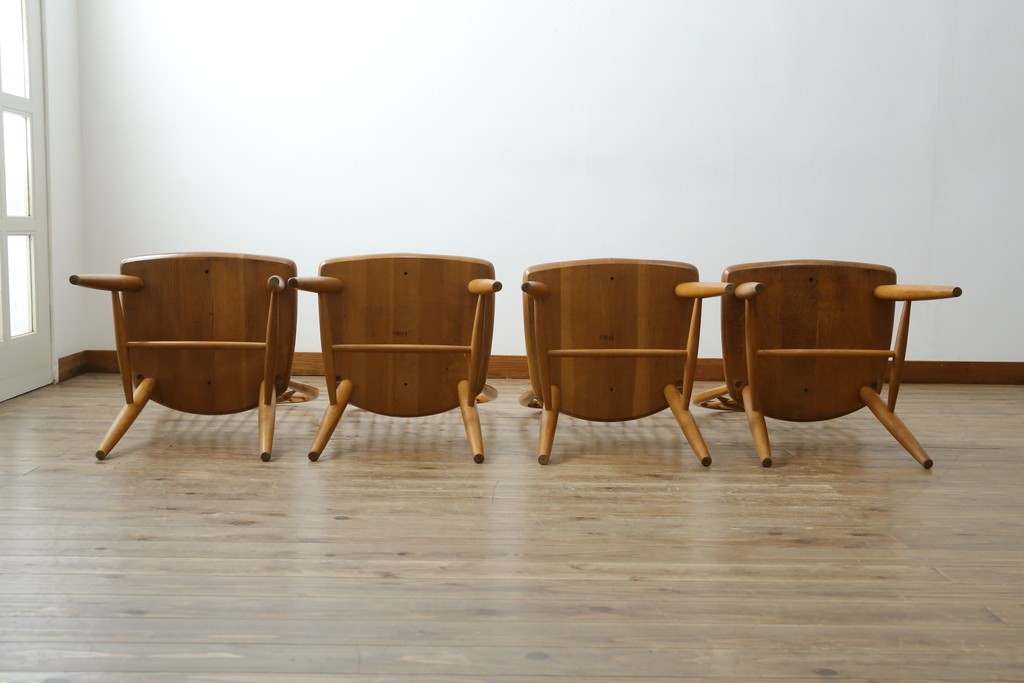 中古　柏木工(KASHIWA)　ナチュラルな木肌のウィンザーチェア4脚セット　(R-074366)