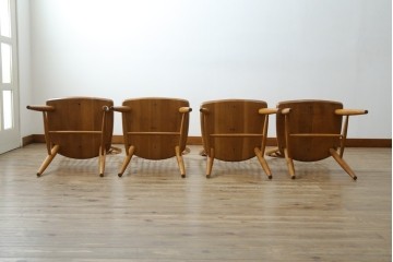 中古　柏木工(KASHIWA)　ナチュラルな木肌のウィンザーチェア4脚セット　(R-074366)