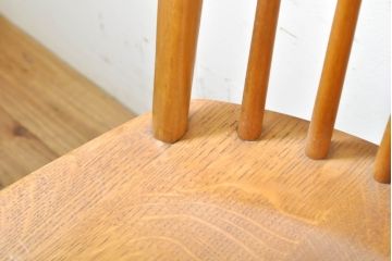 中古　柏木工(カシワ木工、KASHIWA)　木の温かみある風合いが魅力的なダイニングチェア4脚セット(板座チェア、イス、椅子、バラ売り可能)(R-074366)