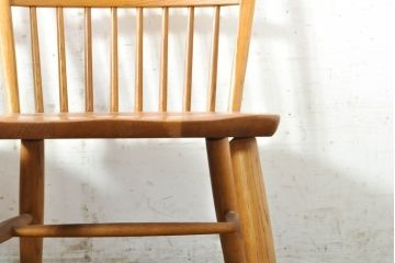 中古　柏木工(カシワ木工、KASHIWA)　木の温かみある風合いが魅力的なダイニングチェア4脚セット(板座チェア、イス、椅子、バラ売り可能)(R-074366)