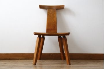 中古　岩手県岩泉・純木家具　心地よい木の風合いが魅力的な角Dチェア(ダイニングチェア、アームレスチェア、板座チェア、椅子、イス)(定価約8万円)(R-074367)