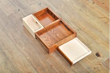 和製ビンテージ　美品　ニレ材　和の空間作りにおすすめの小箪笥(引き出し、卓上収納、和箪笥、整理箪笥、収納箪笥、戸棚、収納棚、ヴィンテージ)(R-074369)