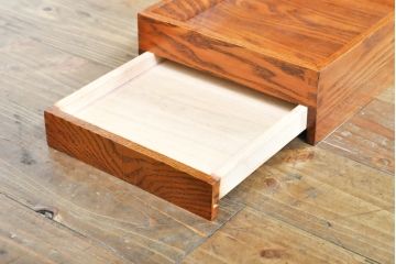 和製ビンテージ　美品　ニレ材　和の空間作りにおすすめの小箪笥(引き出し、卓上収納、和箪笥、整理箪笥、収納箪笥、戸棚、収納棚、ヴィンテージ)(R-074369)