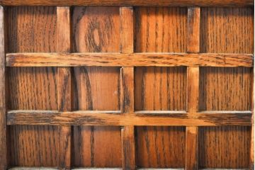 和製ビンテージ　美品　ニレ材　和の空間作りにおすすめの小箪笥(引き出し、卓上収納、和箪笥、整理箪笥、収納箪笥、戸棚、収納棚、ヴィンテージ)(R-074369)