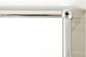 中古　美品　USMハラー(USM Haller)　美しくシンプルなデザインが目を引く鉄製サイドボード(陳列棚、アイアンラック、キャビネット、オープンラック、飾り棚、オープンシェルフ)(R-074372)