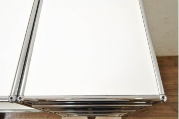 中古　美品　USMハラー(USM Haller)　美しくシンプルなデザインが目を引く鉄製ラックとサイドチェストのセット(サイドボード、サイドキャビネット、デスクワゴン、引き出し、オープンラック、飾り棚)(R-074373)