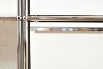 中古　美品　USMハラー(USM Haller)　美しくシンプルなデザインが目を引く鉄製ラックとサイドチェストのセット(サイドボード、サイドキャビネット、デスクワゴン、引き出し、オープンラック、飾り棚)(R-074373)