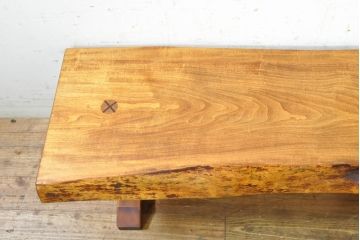 中古　岩手岩泉・純木家具　栃の木一枚板を贅沢に使用したベンチ(長椅子、椅子、イス、2人掛け)(R-074374)