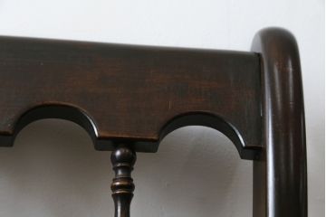 中古　松本民芸家具　#49型A　背もたれの美しいデザインが印象的なワイコムチェア2脚セット(板座チェア、ダイニングチェア、椅子、イス)(定価2脚で約22万円)(R-074375)