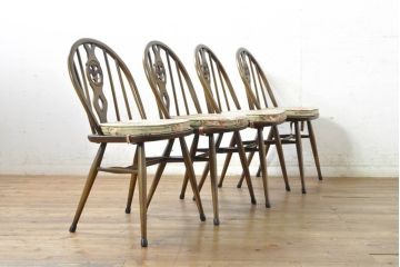 イギリスビンテージ　ERCOL(アーコール)　アザミの透かし彫りが上品な印象を与えるシスルバックチェア4脚セット(椅子、イス、板座チェア、ダイニングチェア、ウィンザーチェア、ウインザーチェア、ヴィンテージ、英国)(R-074384)