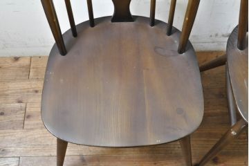 イギリスビンテージ　ERCOL(アーコール)　アザミの透かし彫りが上品な印象を与えるシスルバックチェア4脚セット(椅子、イス、板座チェア、ダイニングチェア、ウィンザーチェア、ウインザーチェア、ヴィンテージ、英国)(R-074384)