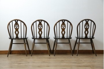 イギリスヴィンテージ　ERCOL(アーコール)　アザミの透かし彫りが上品な印象を与えるシスルバックチェア4脚セット　(R-074384)