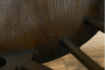 イギリスヴィンテージ　ERCOL(アーコール)　アザミの透かし彫りが上品な印象を与えるシスルバックチェア4脚セット　(R-074384)