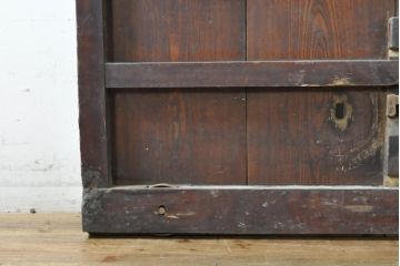 アンティーク建具　栗材・檜(ヒノキ)材　古い木味が趣溢れる格子蔵戸1枚(玄関戸、引き戸)(R-074385)