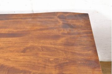 中古　美品　国産　一枚板　風格漂う2wayダイニングテーブル(4人掛け、6人掛け、食卓、座卓、リビングテーブル、センターテーブル)(R-074389)