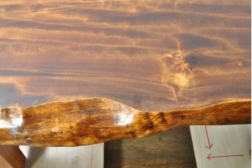 中古　美品　国産　一枚板　風格漂う2wayダイニングテーブル(4人掛け、6人掛け、食卓、座卓、リビングテーブル、センターテーブル)(R-074389)