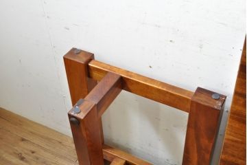 中古　美品　国産　一枚板　風格漂う2wayダイニングテーブル(4人掛け、6人掛け、食卓、座卓、リビングテーブル、センターテーブル)(R-074389)