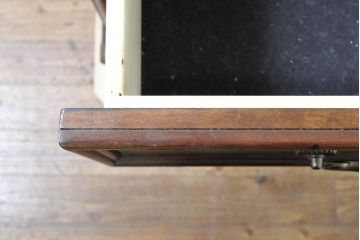 中古　美品　気品ある佇まいが魅力のチェスト(サイドボード、サイドチェスト、引き出し)(R-074392)