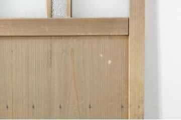 アンティーク建具　古い木味が素敵!レトロな雰囲気溢れる幅狭扉1枚(ガラス扉、木製扉、建具)(R-074396)