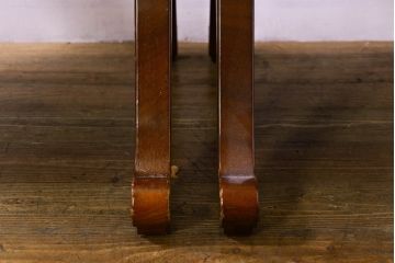 中古　DREXEL HERITAGE(ドレクセルヘリテイジ)　ESPERANTO(エスペラント)　上品な曲線デザインが高級感を醸し出すアーム付きダイニングチェア2脚セット(アームチェア、イス、椅子)(R-074403)