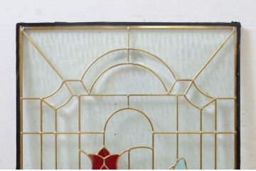 未使用品　蝶にチューリップ(ちょうにチューリップ)　デットストック品のステンドグラス(建具、ドア、窓、照明、衝い立て、衝立、つい立て)(定価約10万4千円)(R-074417)
