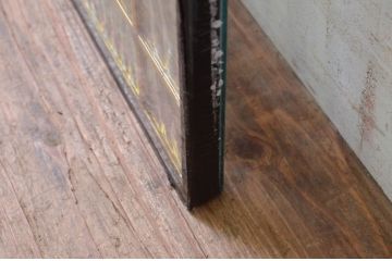 未使用品　蝶にチューリップ(ちょうにチューリップ)　デットストック品のステンドグラス(建具、ドア、窓、照明、衝い立て、衝立、つい立て)(定価約10万4千円)(R-074417)