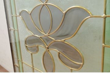 未使用品　王冠(おうかん)　デットストック品のステンドグラス(建具、ドア、窓、照明、衝い立て、衝立、つい立て)(定価約10万4千円)(R-074419)