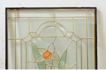 未使用品　水仙(すいせん)　デットストック品のステンドグラス(建具、ドア、窓、照明、衝い立て、衝立、つい立て)(定価約10万4千円)(R-074421)