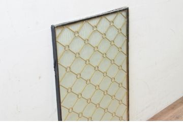 未使用品　菱格子(ヒシクロス)　デットストック品のステンドグラス(建具、ドア、窓、照明、衝い立て、衝立、つい立て)(定価約12万円)(R-074432)