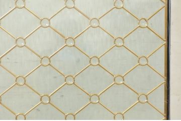 未使用品　菱格子(ヒシクロス)　デットストック品のステンドグラス(建具、ドア、窓、照明、衝い立て、衝立、つい立て)(定価約12万円)(R-074432)