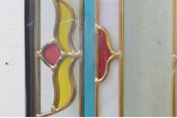 未使用品　楽園(らくえん)　デットストック品のステンドグラス(建具、ドア、窓、照明、衝い立て、衝立、つい立て)(定価約7万9千円)(R-074434)