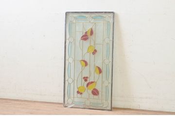 未使用品　木の実(きのみ)　デットストック品のステンドグラス(建具、ドア、窓、照明、衝い立て、衝立、つい立て)(定価約10万8千円)(R-074437)
