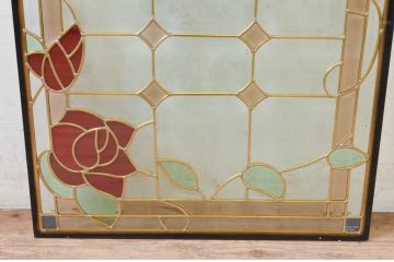 未使用品　薔薇の園(ばらのその)　デットストック品のステンドグラス(建具、ドア、窓、照明、衝い立て、衝立、つい立て)(定価約12万円)(R-074446)