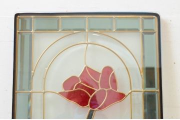 未使用品　赤い牡丹(あかいぼたん)　デットストック品のステンドグラス(建具、ドア、窓、照明、衝い立て、衝立、つい立て)(定価約10万8千円)(R-074447)