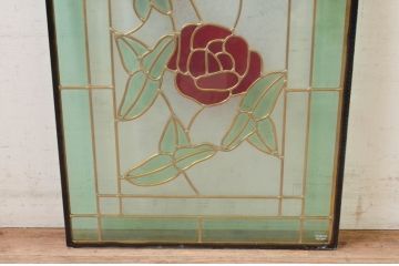 未使用品　窓辺の蔓薔薇(まどべのつるばら)　デットストック品のステンドグラス(建具、ドア、窓、照明、衝い立て、衝立、つい立て)(定価約10万8千円)(R-074448)