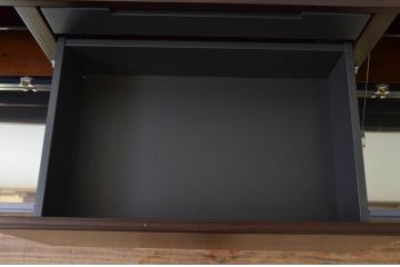 中古　美品　Cassinaixc.(カッシーナイクスシー)　BREATH(ブレス)　スタイリッシュな佇まいが魅力的なシアターボード(テレビ台、テレビボード、リビングボード、ローボード、収納棚、戸棚)(R-074457)