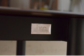 中古　美品　Cassinaixc.(カッシーナイクスシー)　BREATH(ブレス)　スタイリッシュな佇まいが魅力的なシアターボード(テレビ台、テレビボード、リビングボード、ローボード、収納棚、戸棚)(R-074457)