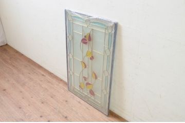 未使用品　木の実(きのみ)　デットストック品のステンドグラス(建具、ドア、窓、照明、衝い立て、衝立、つい立て)(定価約12万4千円)(R-074460)