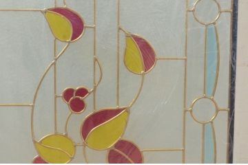 未使用品　木の実(きのみ)　デットストック品のステンドグラス(建具、ドア、窓、照明、衝い立て、衝立、つい立て)(定価約12万4千円)(R-074460)