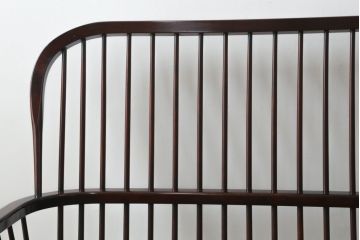 中古　美品　国産民芸家具　デパート取扱品　クラシカルな佇まいのウィンザーベンチ(長椅子、3人掛けベンチ、ウィンザーチェア、ウインザーチェア)(R-074464)